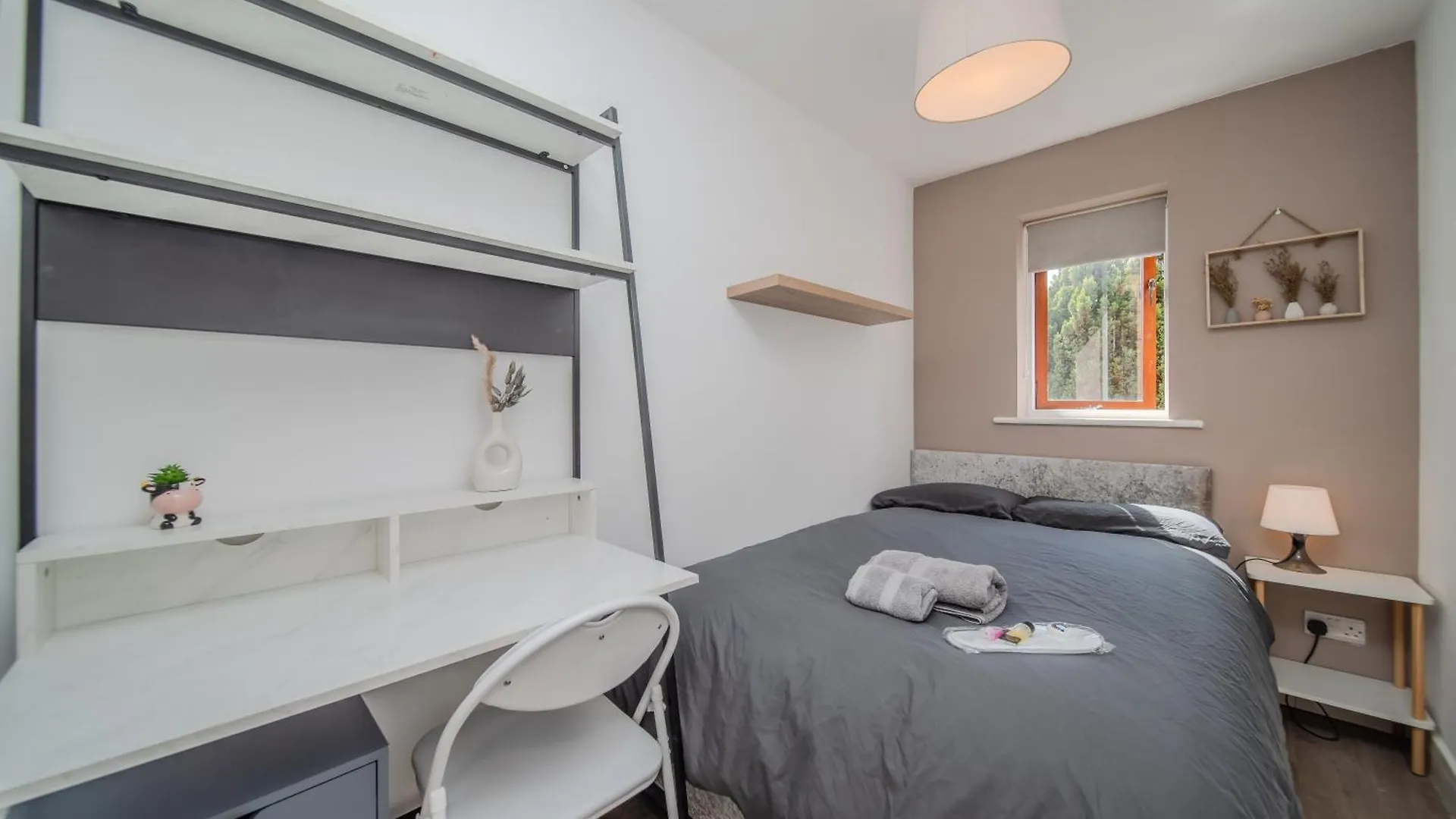 Harmonynest Parkview Elegance location