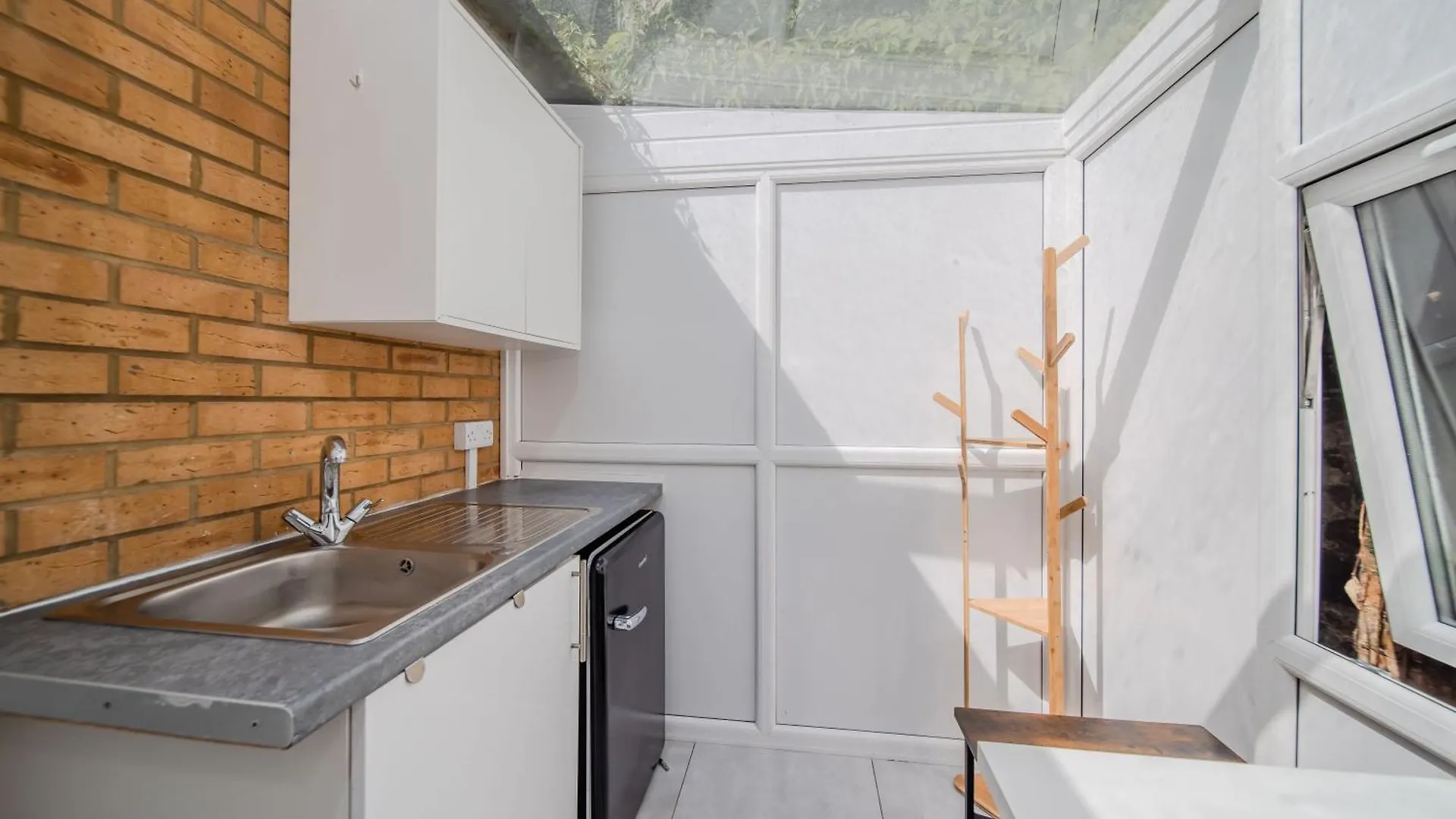 Harmonynest Parkview Elegance Hotel London Guest house