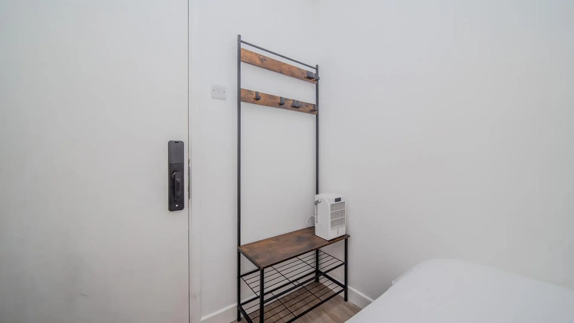 Harmonynest Parkview Elegance Hotel London